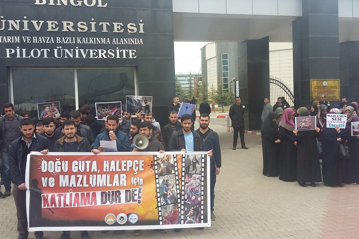 Öğrenciler Doğu Guta ve İslam coğrafyasındaki katliamları kınadı